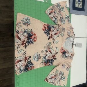 Kojooin Peach Floral Print Bell Sleeve NWT Woman's Medium